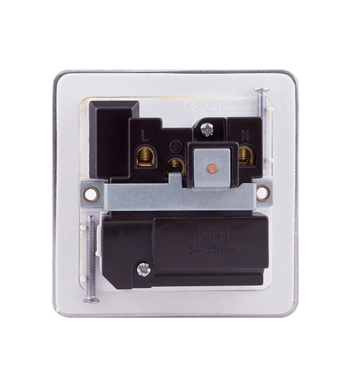 A&T 15A Switched Socket 3mm