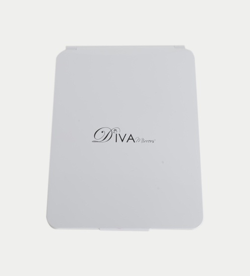 Diva LED Foldable Compact Mirror
